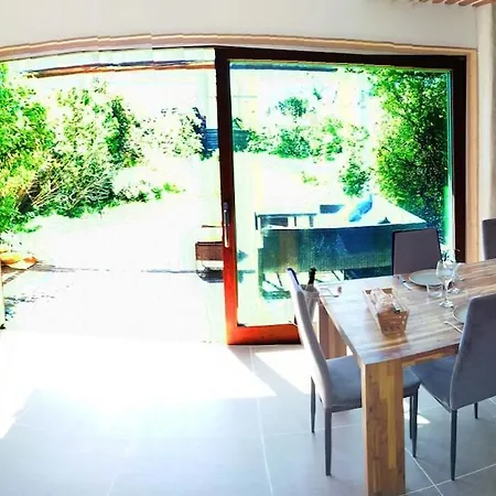 Maison Ecologique Avec Jardin Hébergement de vacances